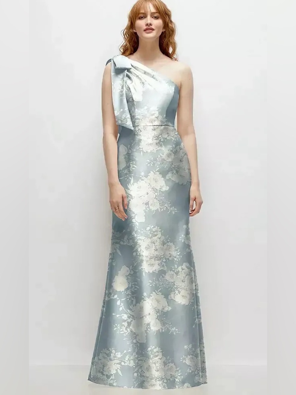 Alfred Sung One-Shoulder Metallic Floral Jacquard Trumpet Gown White & Green 00